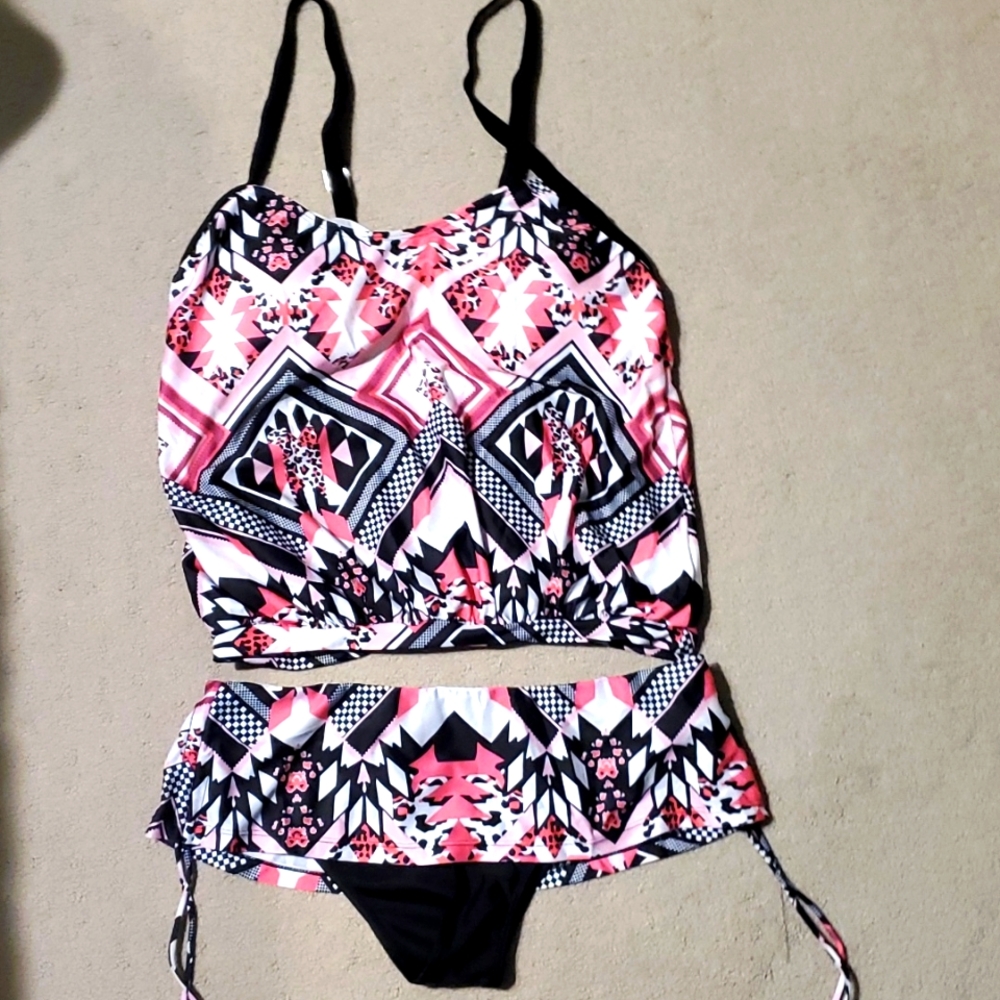 Women's bathing suit